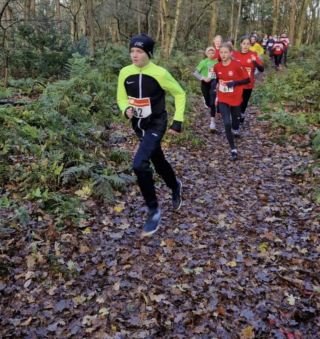 Zu den Ostfriesischen Meisterschaften im Crosslauf
